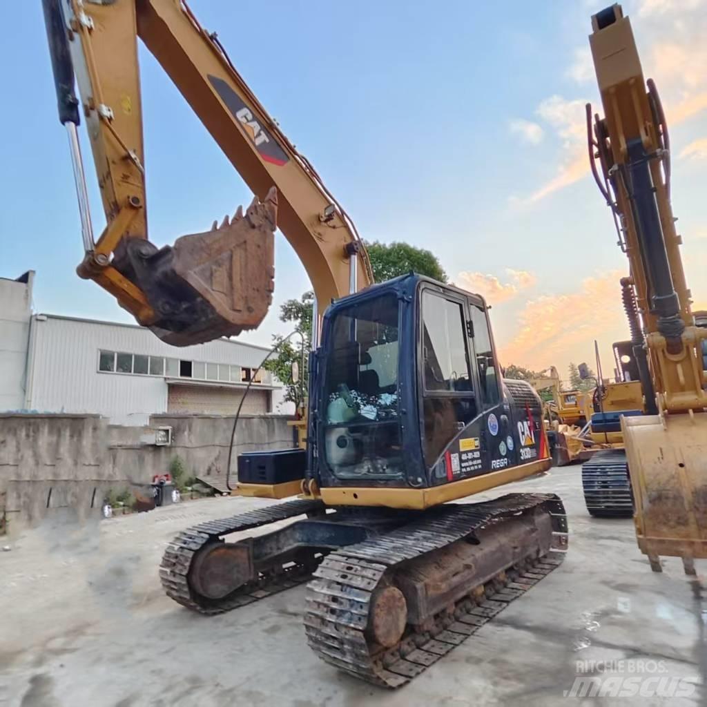CAT 313 D Pelle sur chenilles