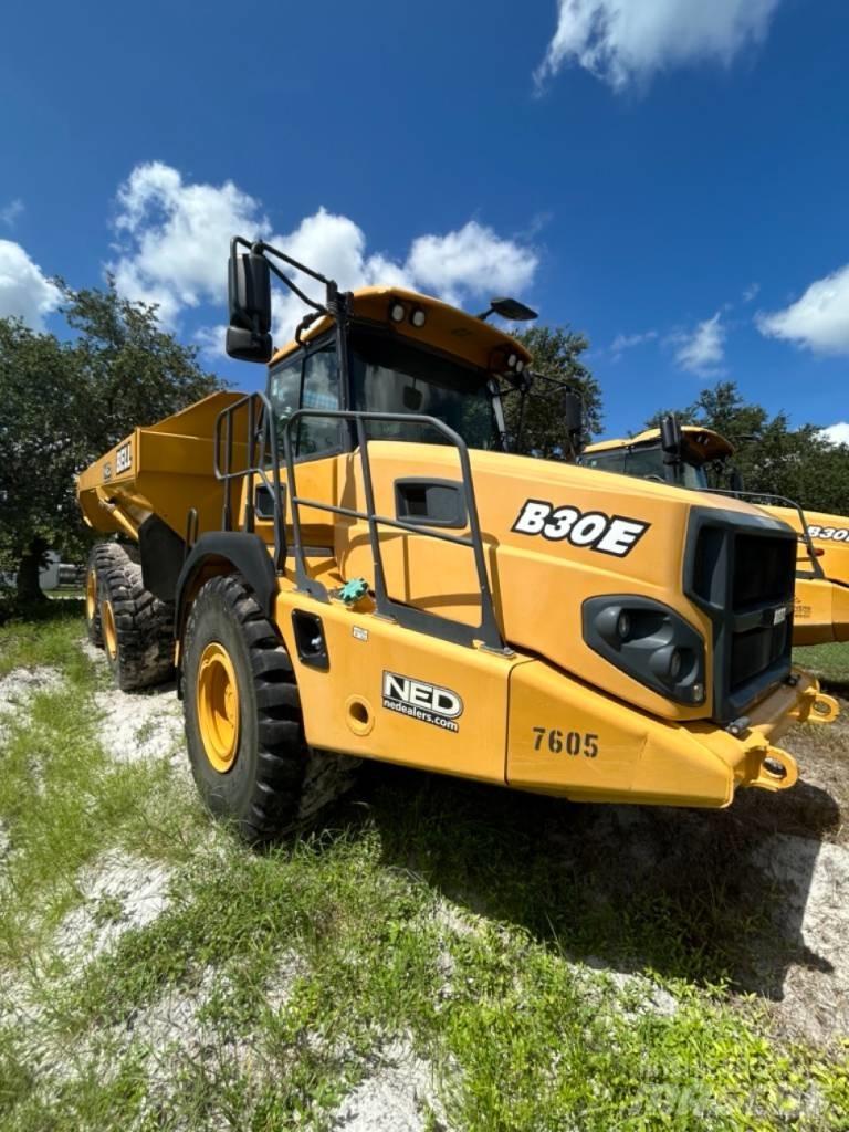 Bell B30E Tombereau articulé