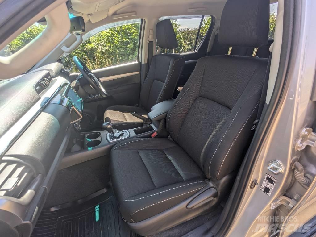 Toyota Hilux Utilitaire benne