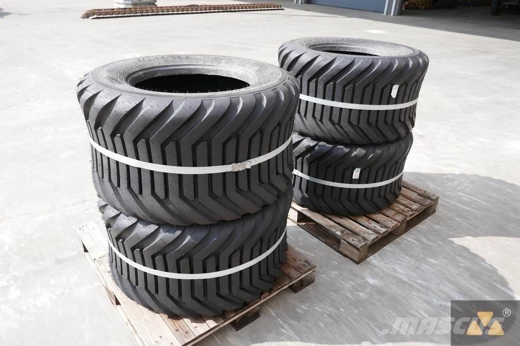 BKT 550/45-22.5 Pneus, roues et jantes