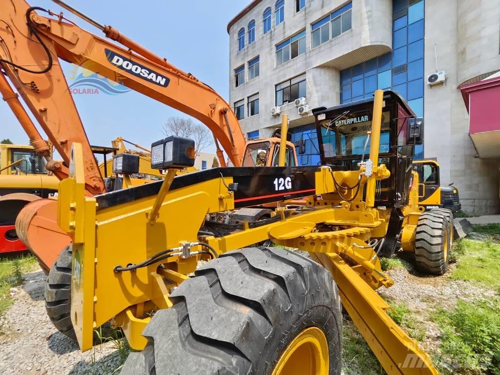 CAT 12G Niveleuse