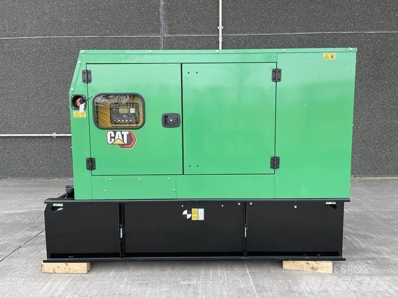 CAT DE 65 E 3 Générateurs diesel