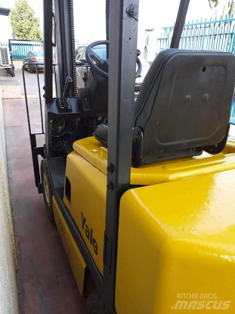 Yale GDP20AF Chariots diesel