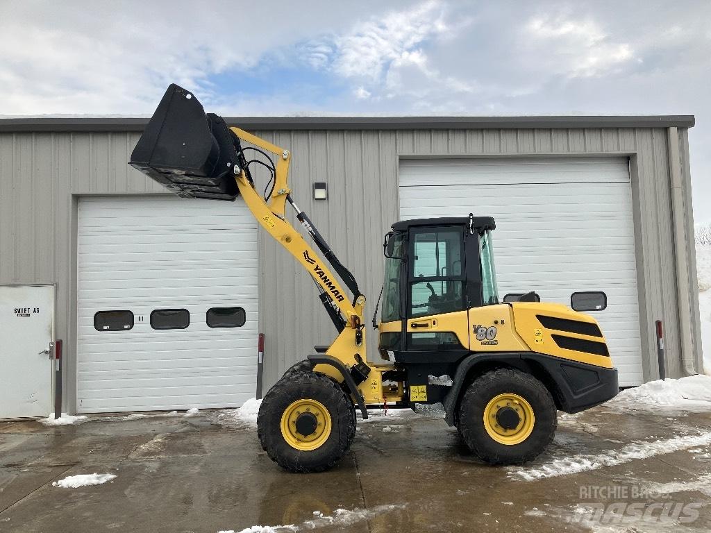 Yanmar V 80 Chargeuse sur pneus