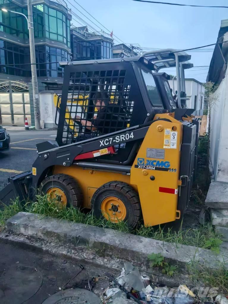 XCMG XC7-SR04 Tractopelle