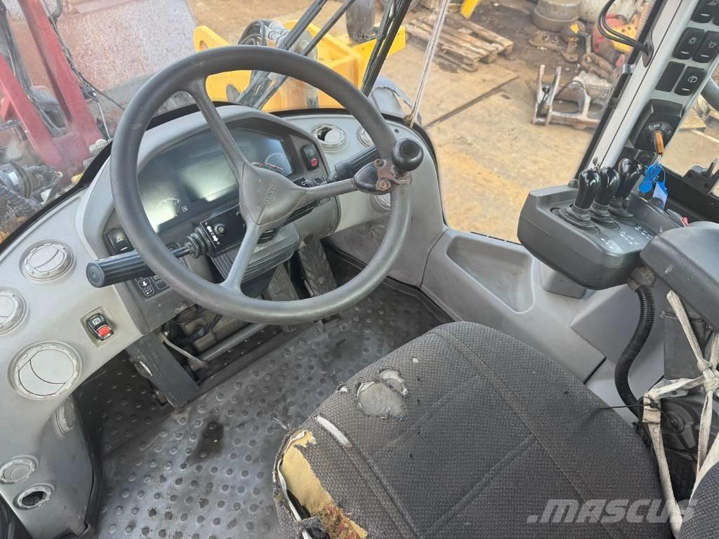 Volvo L 120 G Chargeuse sur pneus