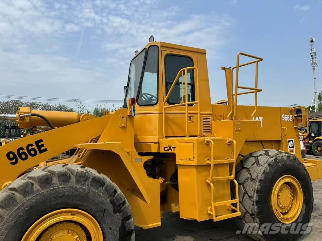 CAT 950E Chargeuse sur pneus