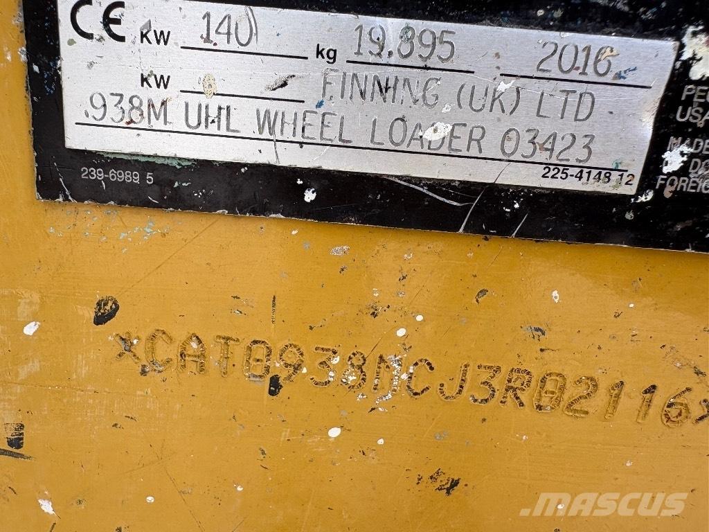 CAT 938 M Chargeuse sur pneus