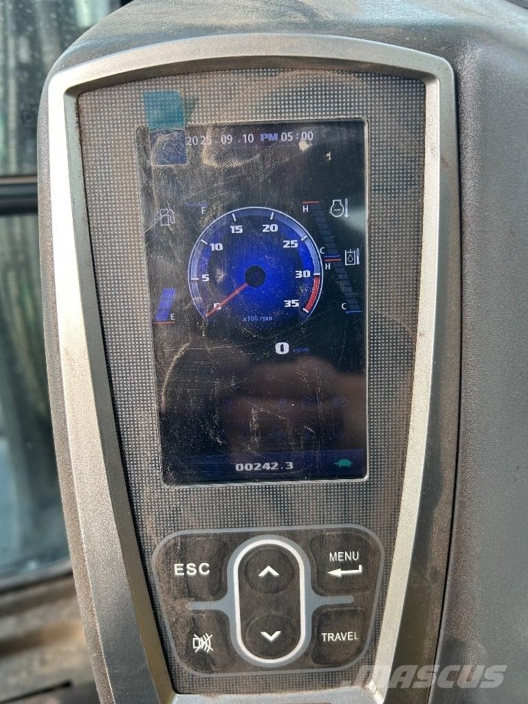 Hyundai HX 55 Pelle sur chenilles