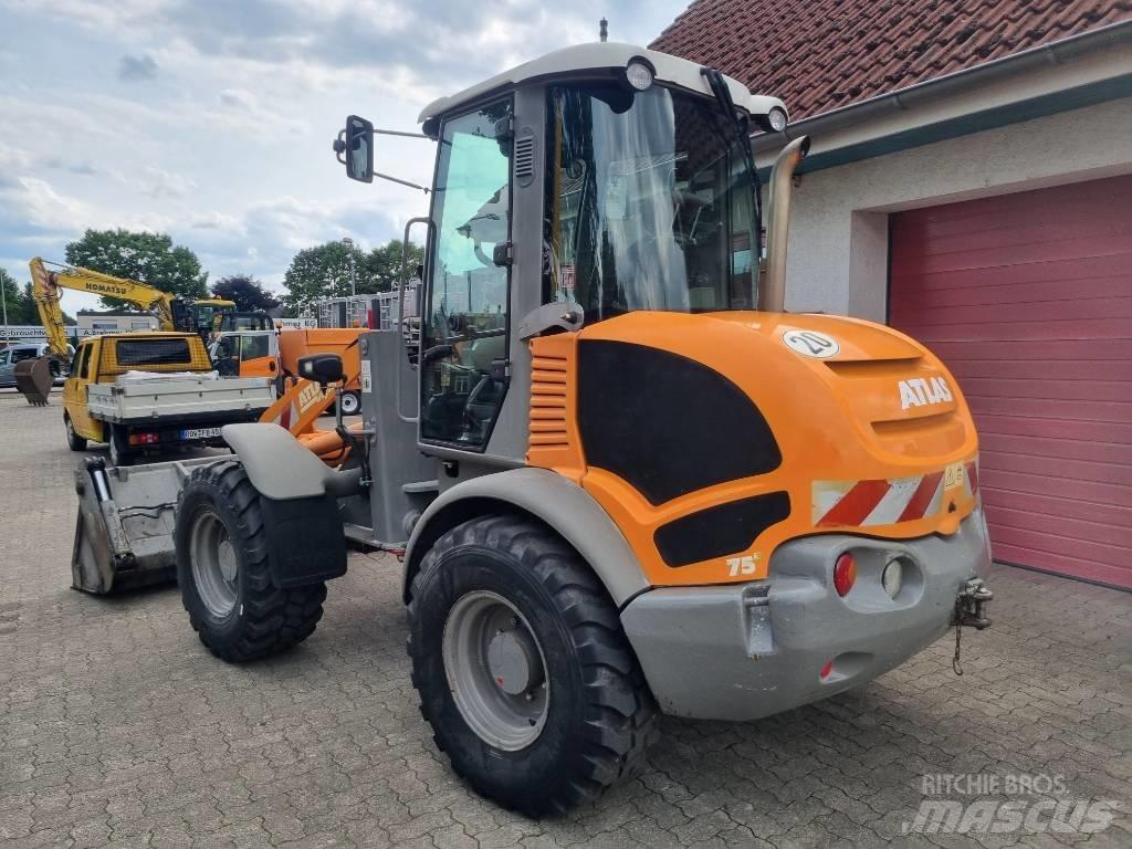 Atlas 75 E Chargeuse sur pneus
