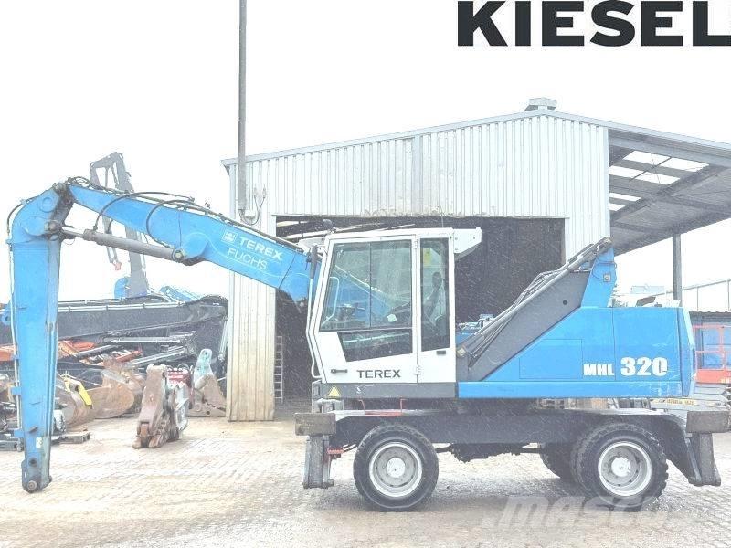 Fuchs MHL 320 D Pelle à déchets