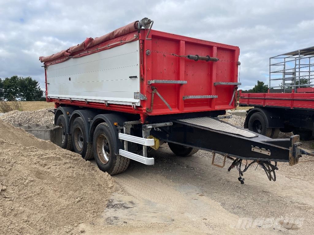 Volvo FH 500 Camion plateau ridelle avec grue