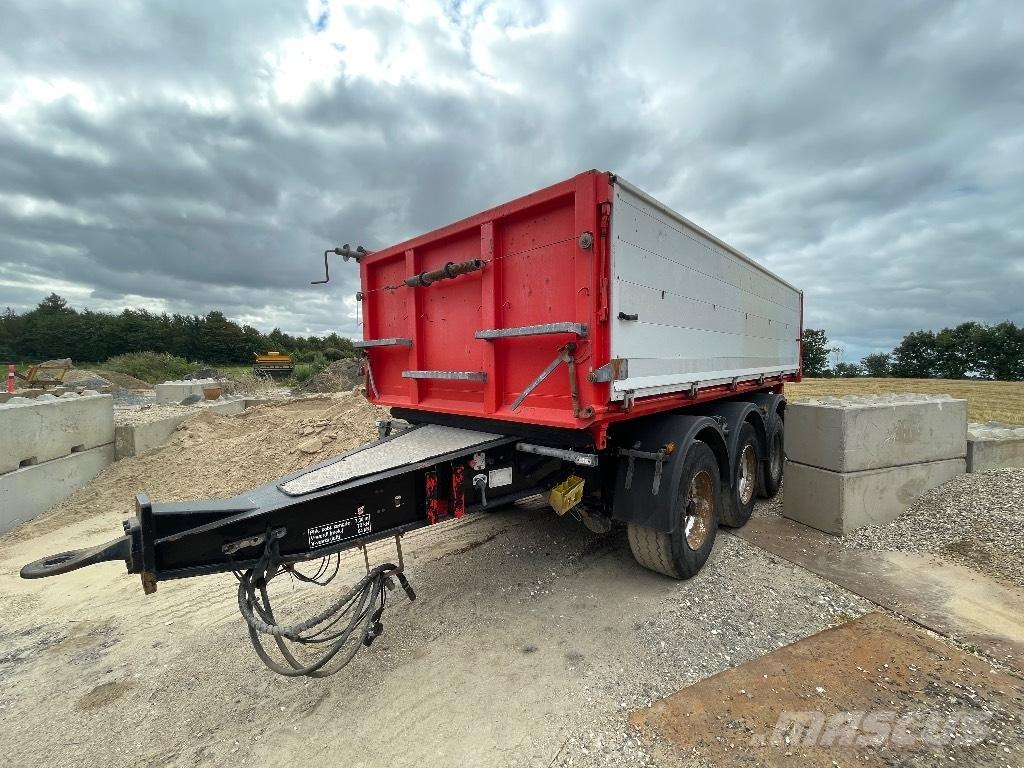 Volvo FH 500 Camion plateau ridelle avec grue