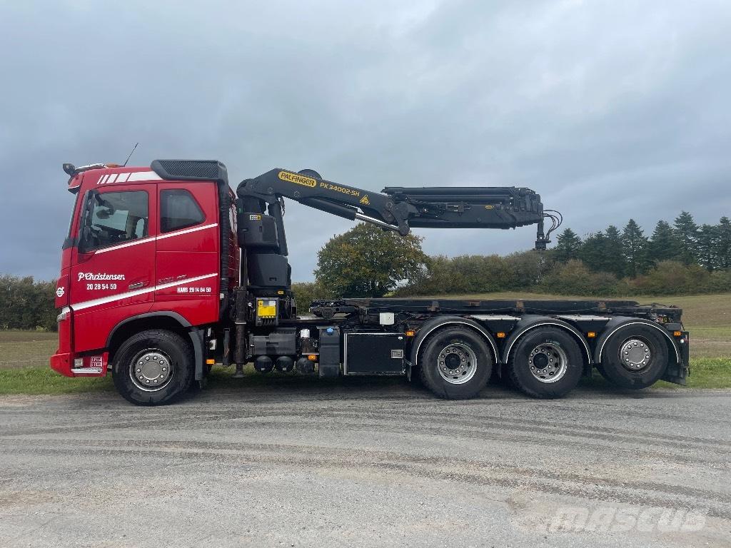 Volvo FH 500 Camion plateau ridelle avec grue