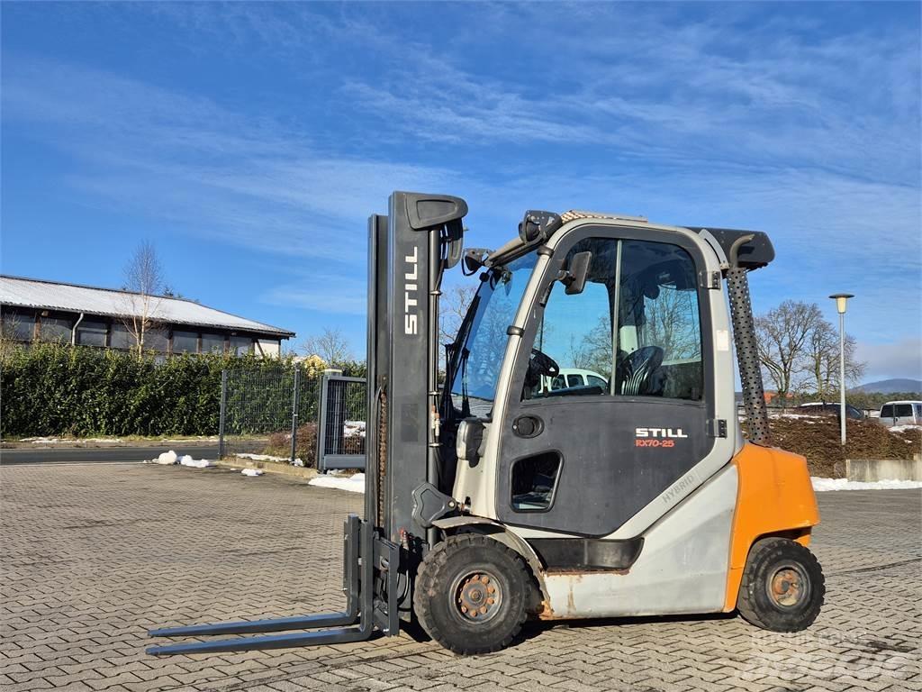 Still RX70-25 Chariots diesel
