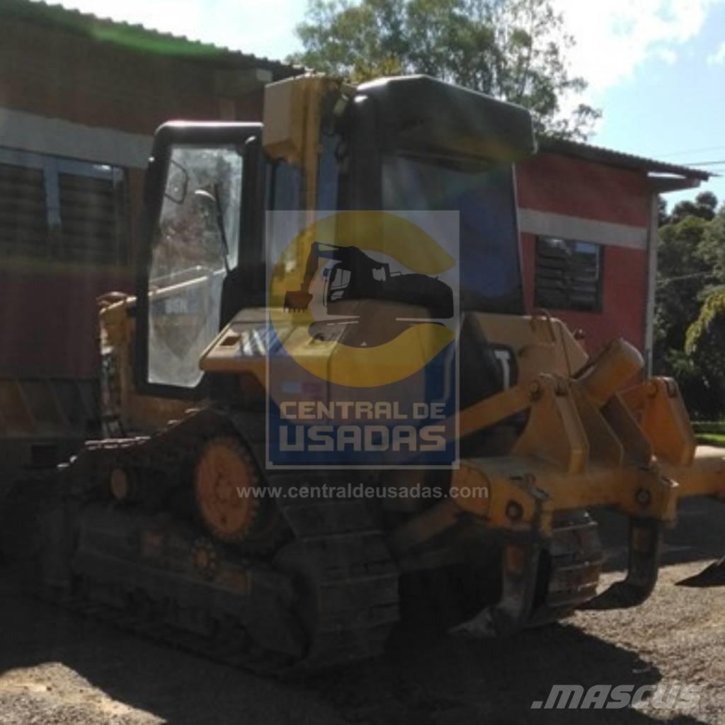 CAT D 6 N XL Bouteurs sur chenilles