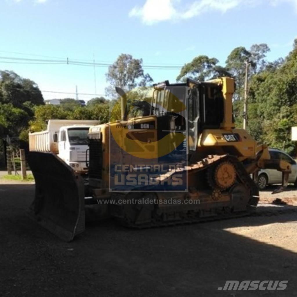 CAT D 6 N XL Bouteurs sur chenilles