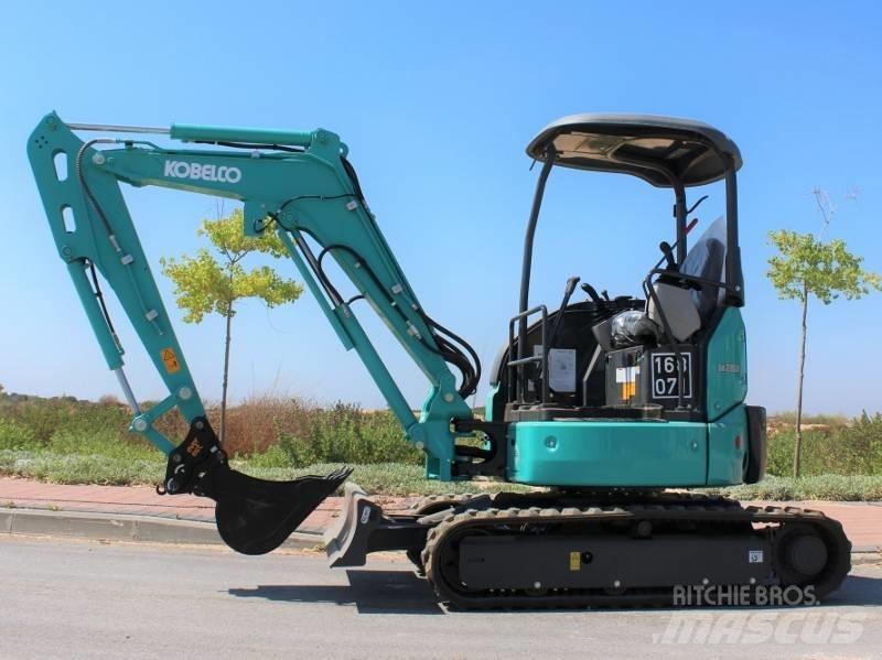 Kobelco SK28SR-6E Mini pelle < 7t