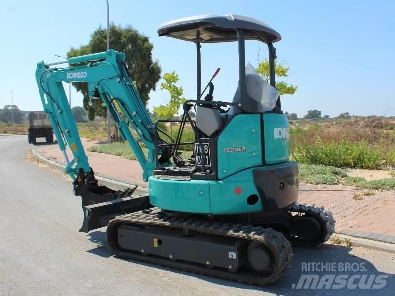 Kobelco SK28SR-6E Mini pelle < 7t