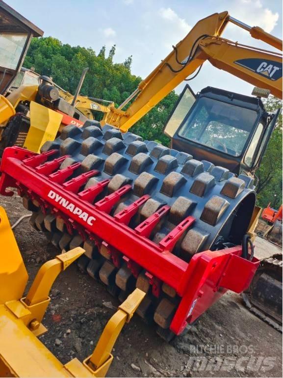 Dynapac CA 301 D Rouleaux monocylindre
