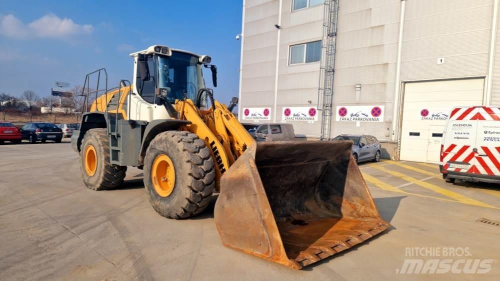Liebherr 556 Chargeuse sur pneus