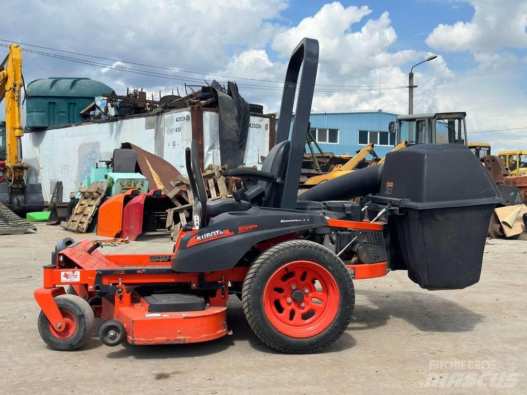 Kubota Z121S Tondeuses à rayon de braquage zéro