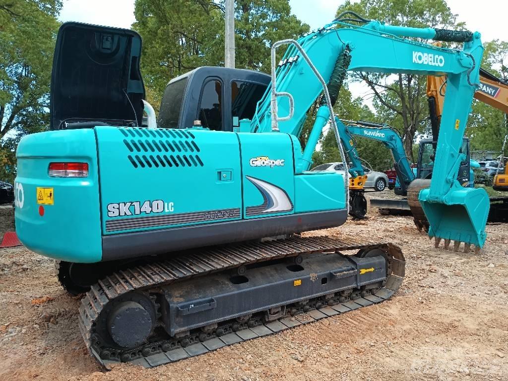 Kobelco SK 140 Pelle sur chenilles