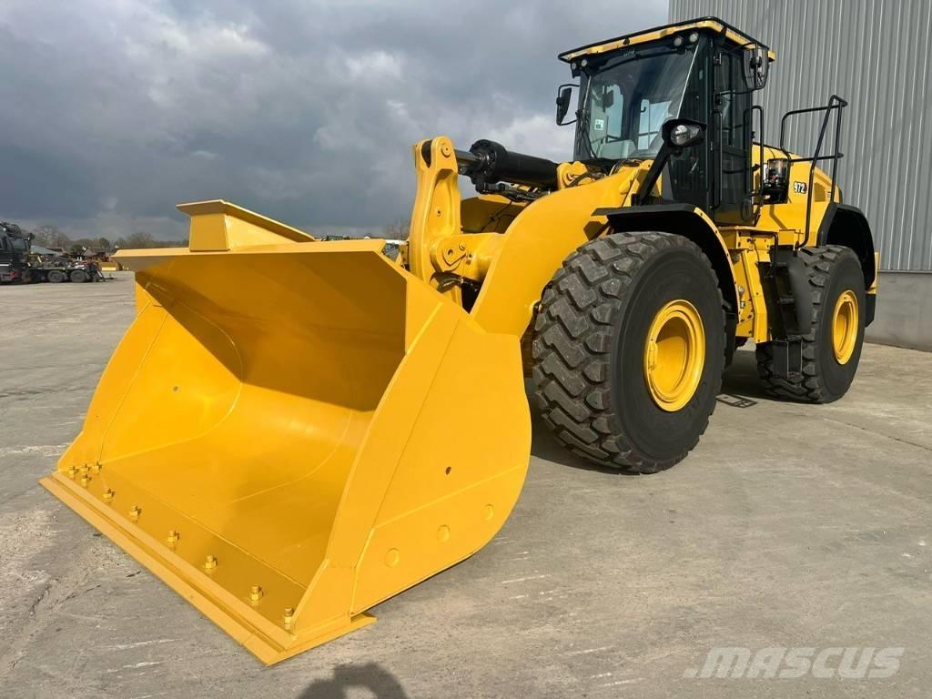 CAT 972 Chargeuse sur pneus