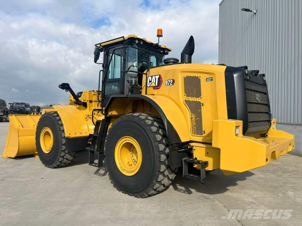 CAT 972 Chargeuse sur pneus