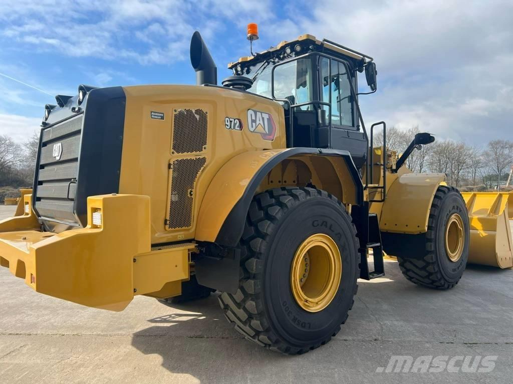 CAT 972 Chargeuse sur pneus