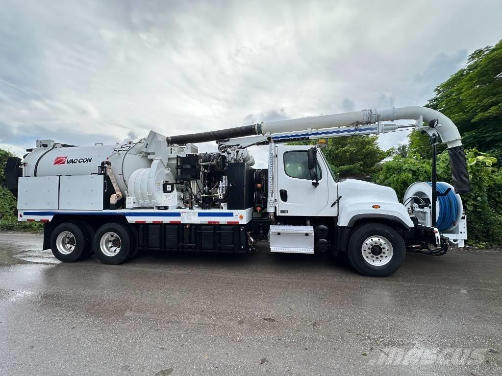 Freightliner 114 SD Camion aspirateur, Hydrocureur
