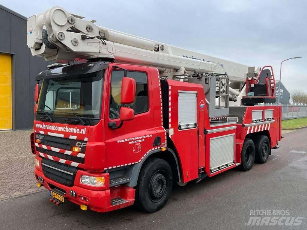 DAF 75 FAN CF Camion nacelle