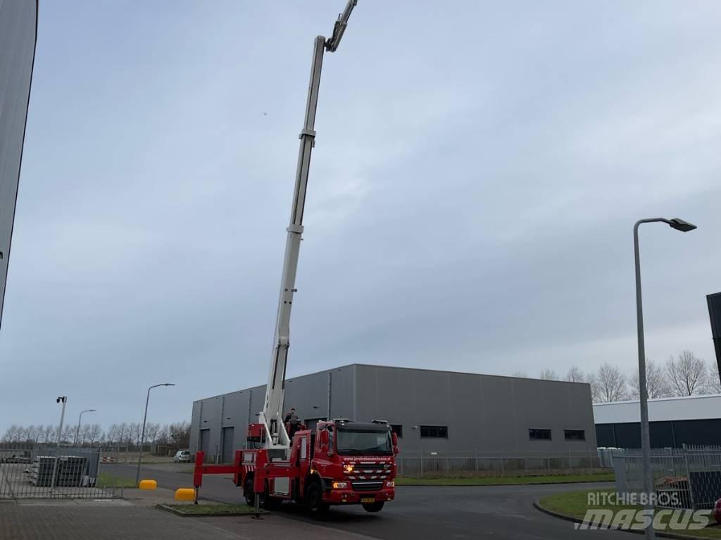 DAF 75 FAN CF Camion nacelle