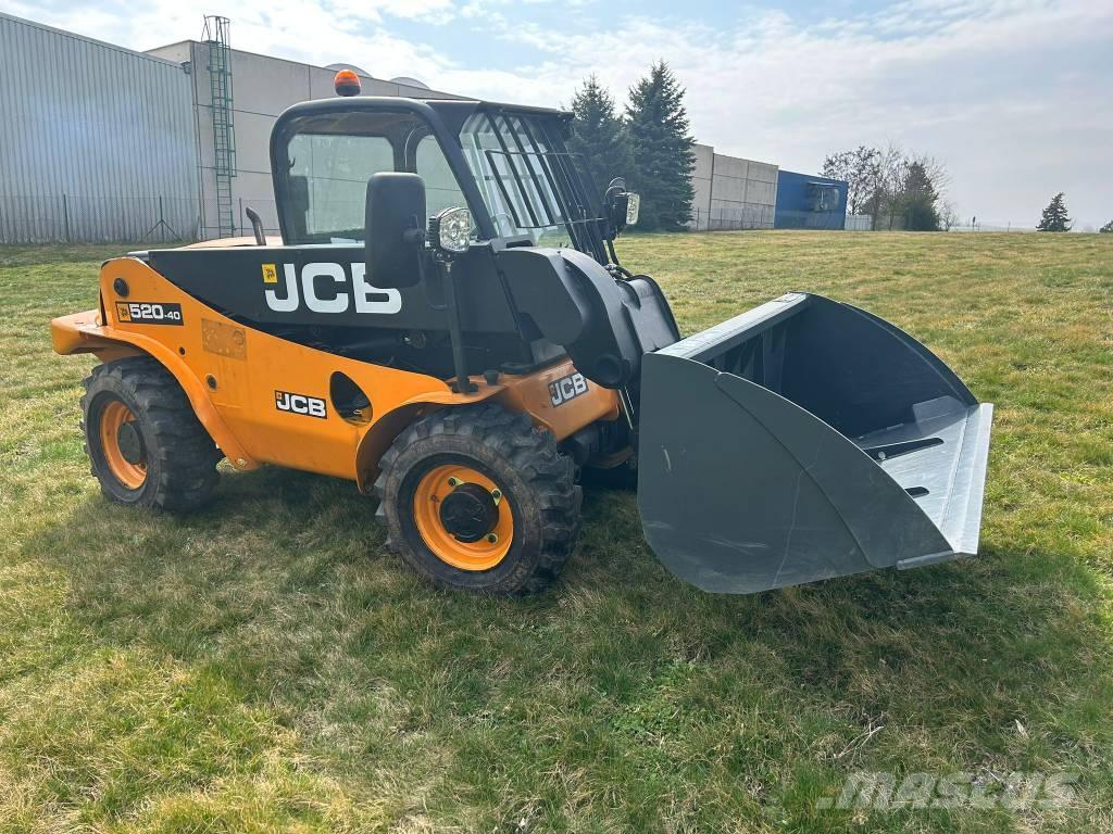 JCB 520-40 Chariot télescopique