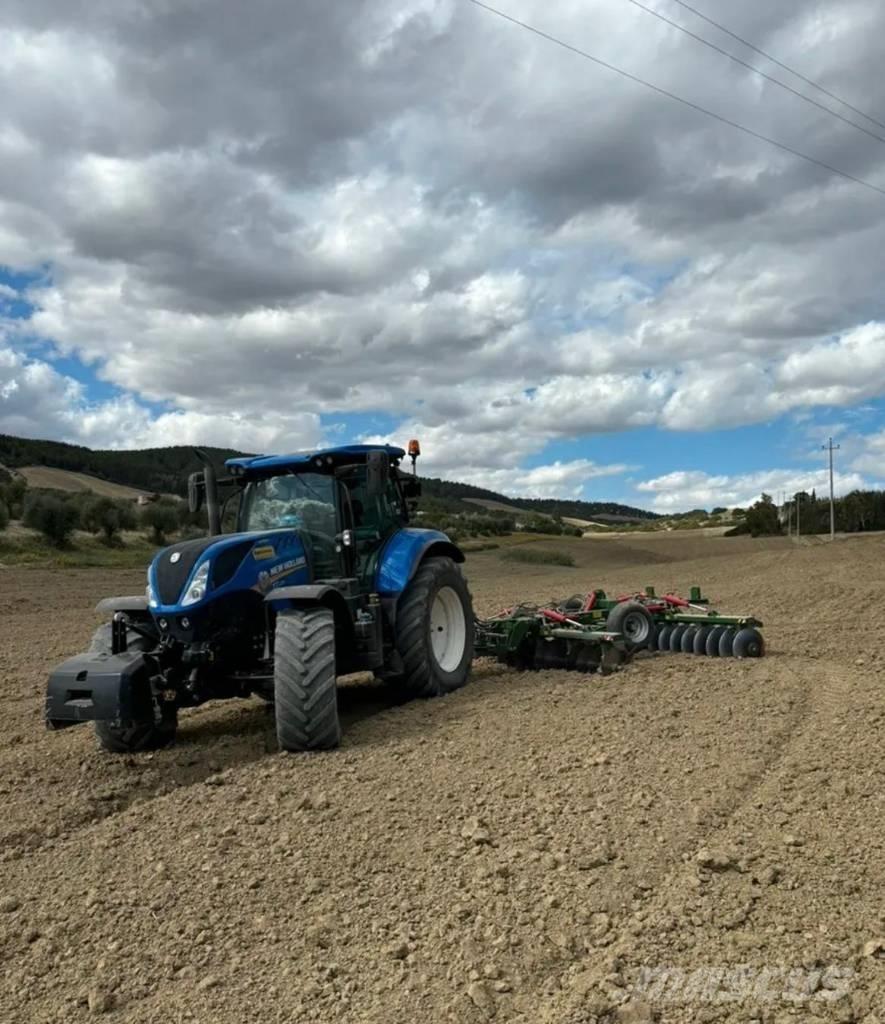 New Holland T 7.225 Tracteur