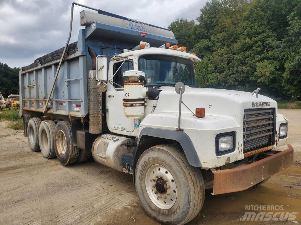 Mack RD688s Camion benne