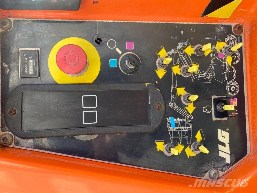 JLG 340AJ Nacelles articulées