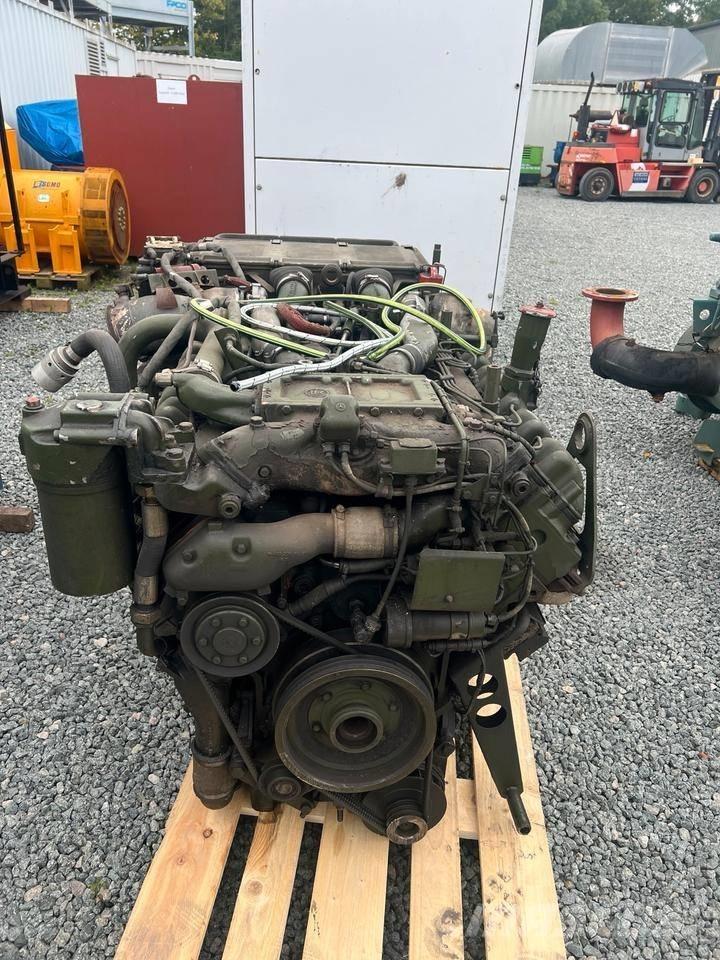 Mercedes-Benz Om 403 Moteur