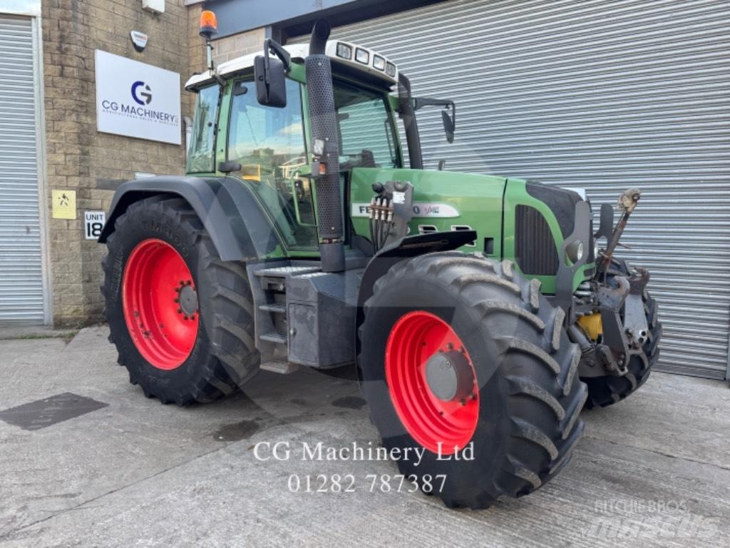 Fendt 820 Vario TMS Tracteur