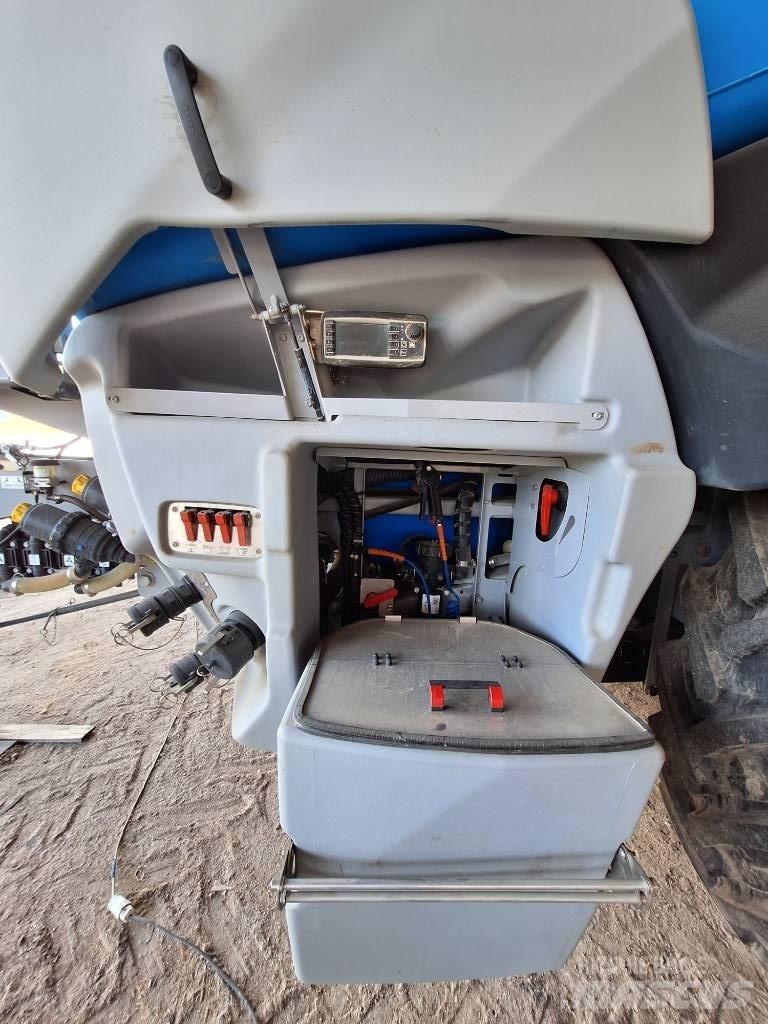 Lemken Vega 12/4000 Pulvérisateurs traînés