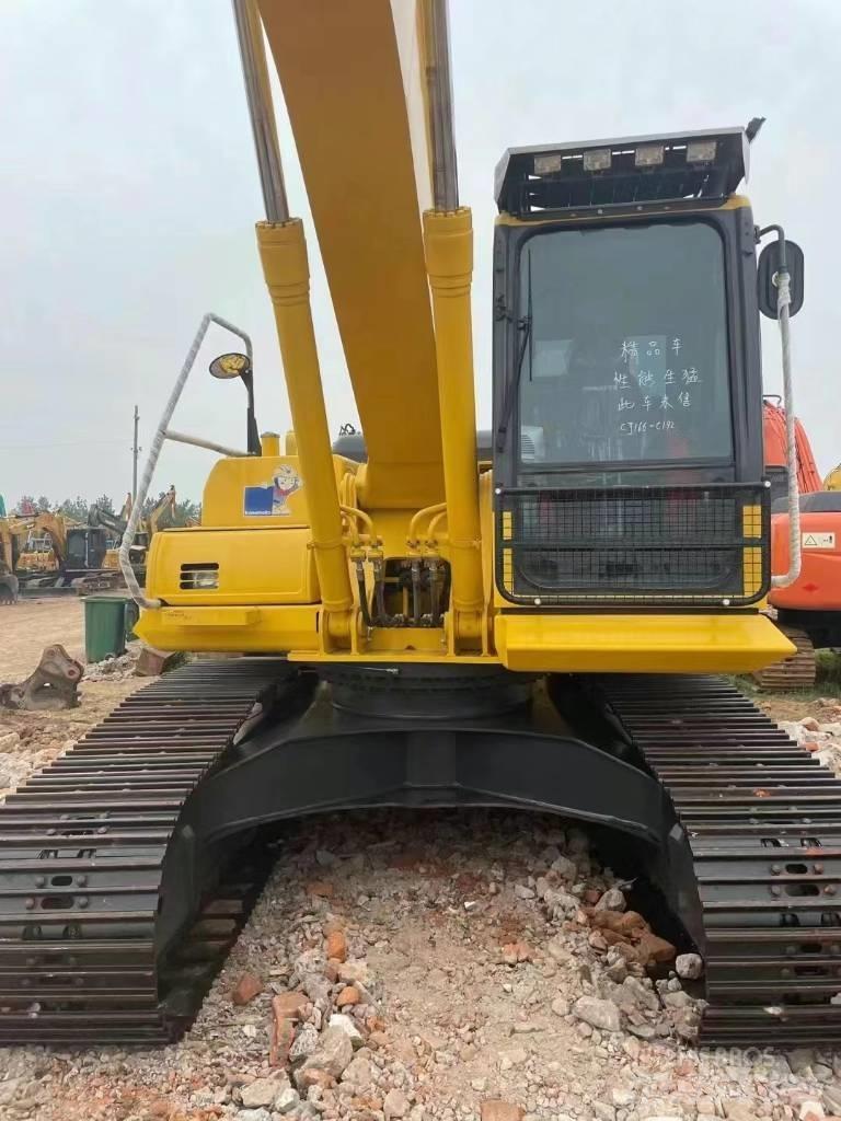 Komatsu PC200-8 Pelle sur chenilles