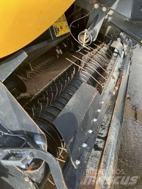 New Holland RB 125 Presse à balle ronde