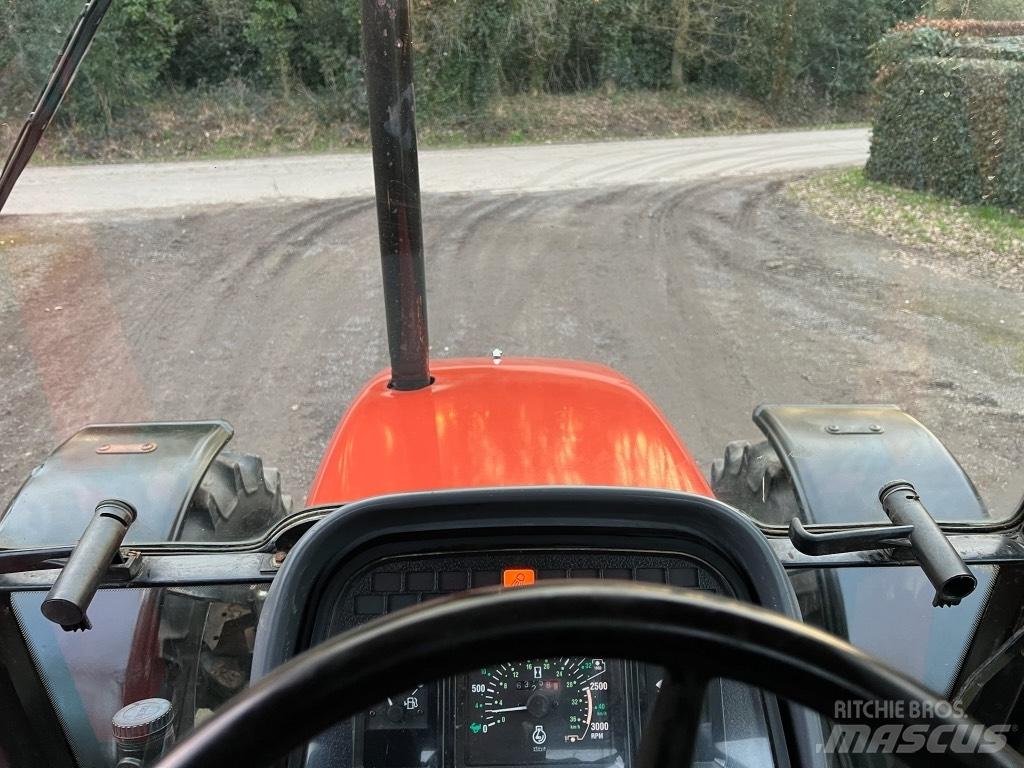 New Holland L 85 DT Tracteur