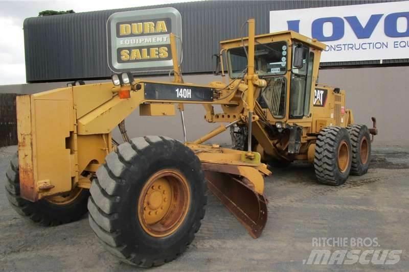 CAT 140H Niveleuse