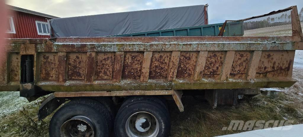 RKP Omavalmiste Benne céréalière