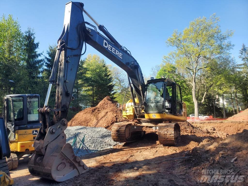 John Deere 160G Pelle sur chenilles