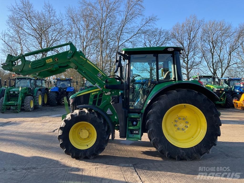 John Deere 6120 M Tracteur