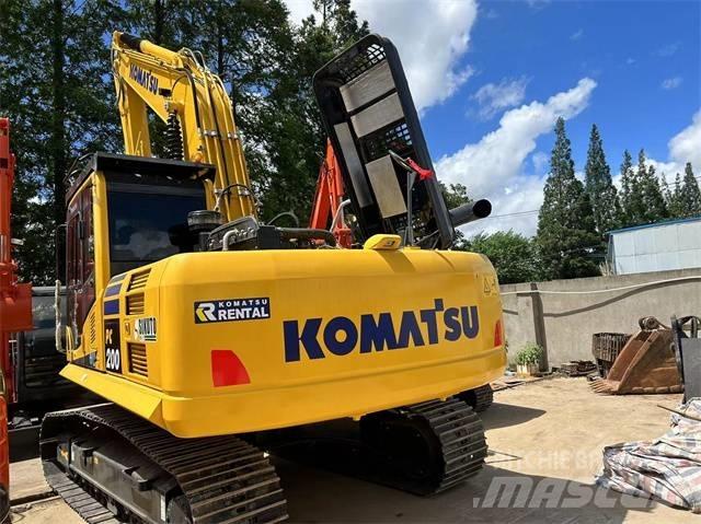 Komatsu PC 200-8 Pelle sur chenilles