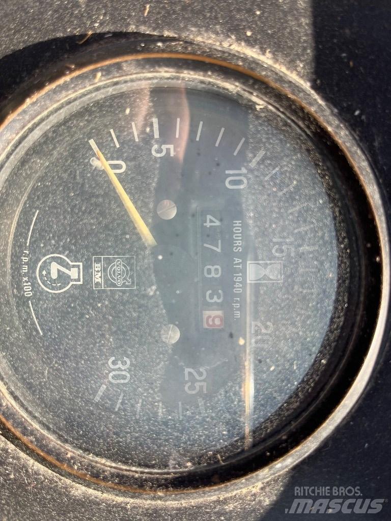Volvo BM 2200 Tracteur