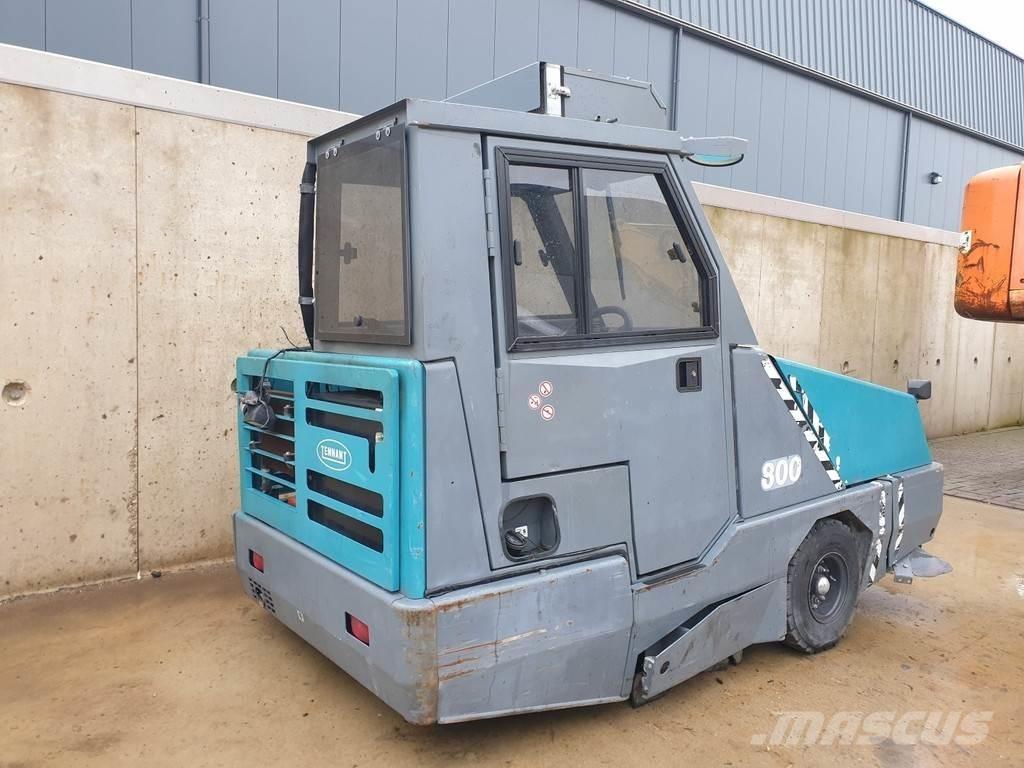 Tennant 800 Balayeuse / Autolaveuse